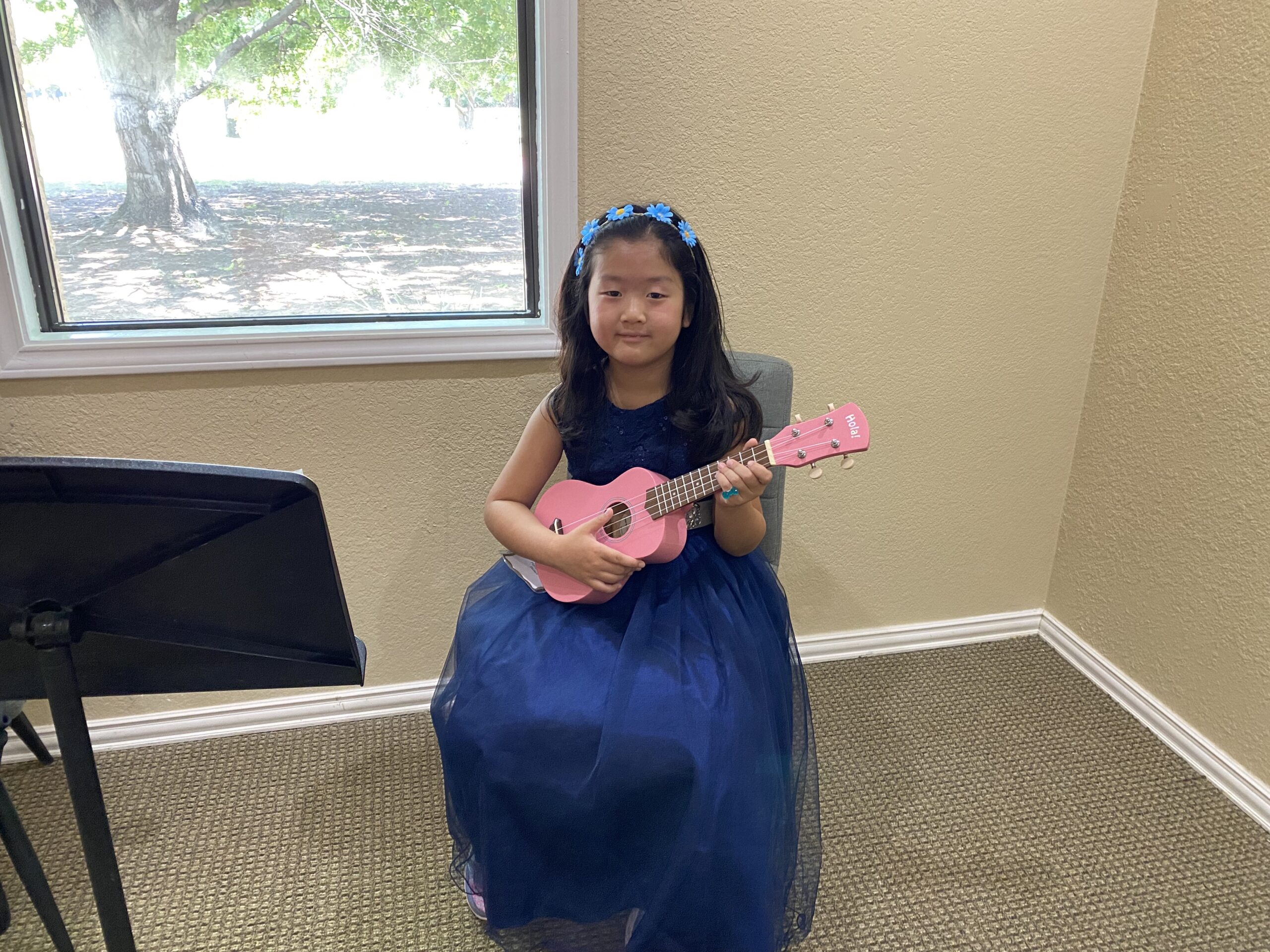 Flower Mound Music Academy offers private lessons in piano, voice, violin, viola, cello and guitar to students of all ages and levels in Flower Mound, Lewisville, Denton, Argyle, Keller area. Both in-person and virtual lessons are available.